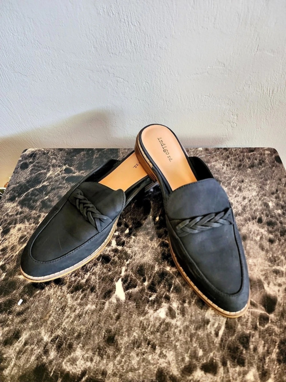 Indigo Rd Black Mules - Picture 2 of 4